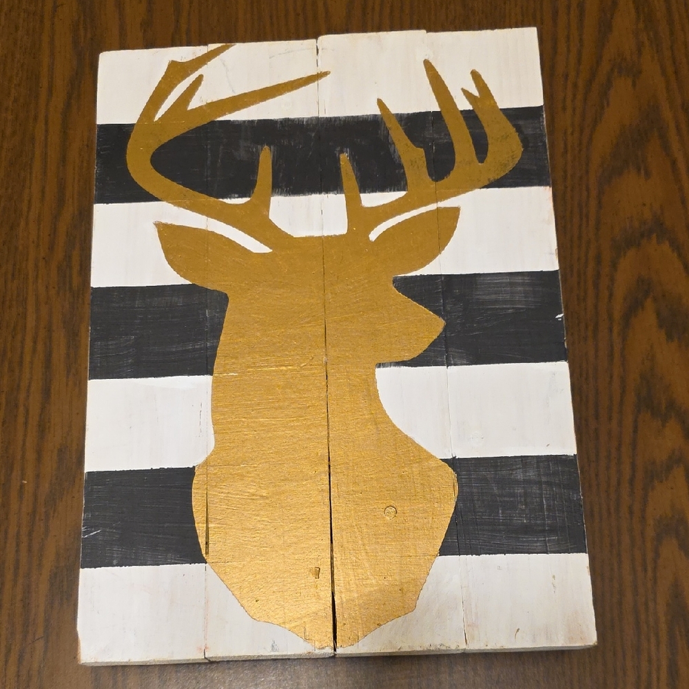 Gold‎ Deer Silhouette Wall Art